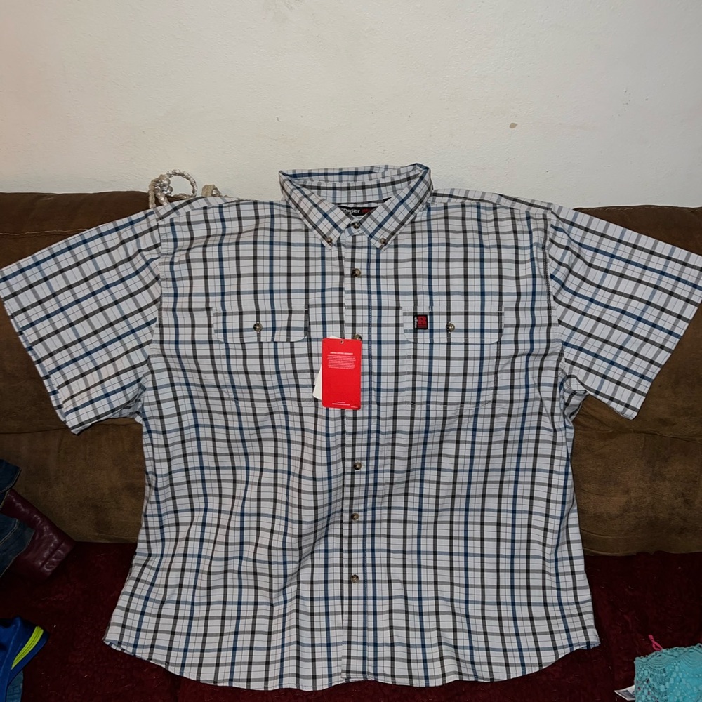 Wrangler button up
